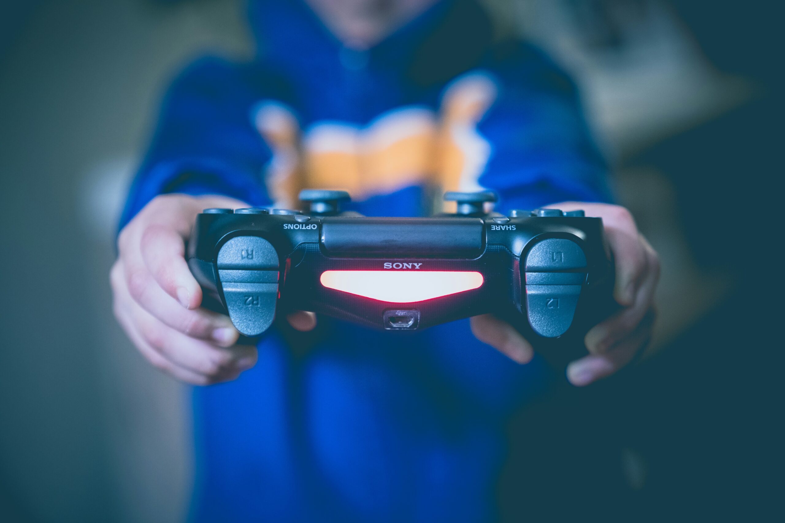 テレビリモコンの操作でＰＳ４が動作する