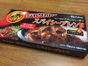 市販のカレーの隠し味に入れるハチミツのタイミング
